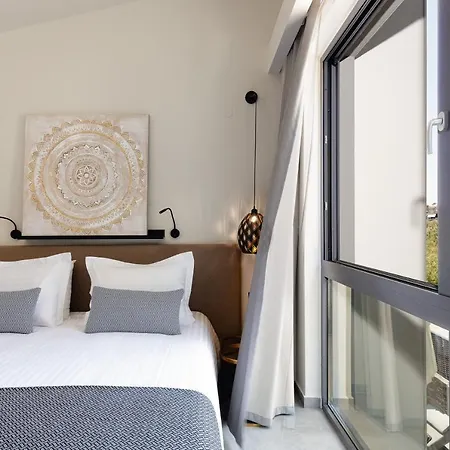 ヴィラ Villagioi Luxury Living *