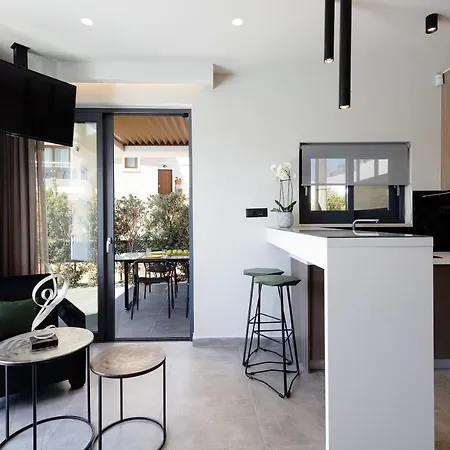 ヴィラ Villagioi Luxury Living