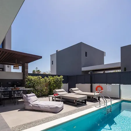 ヴィラ Villagioi Luxury Living